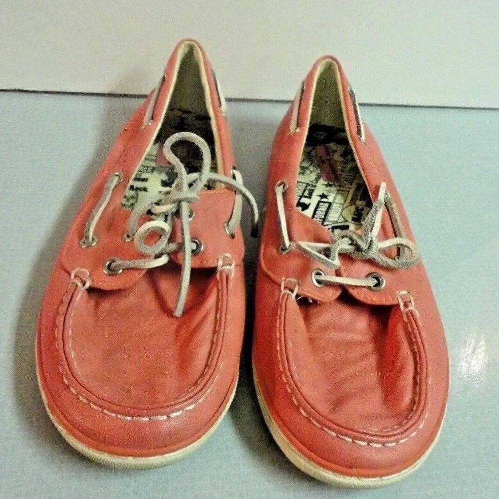 Rock & Candy pink deck shoes by Zigi  sz 9
